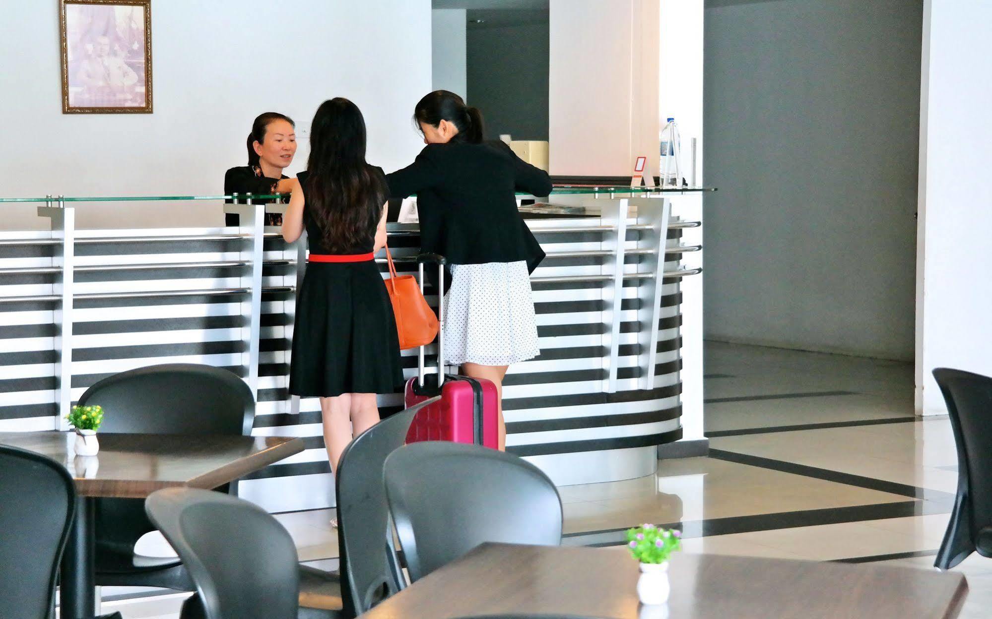Hotel Royale Άλορ Σταρ Εξωτερικό φωτογραφία